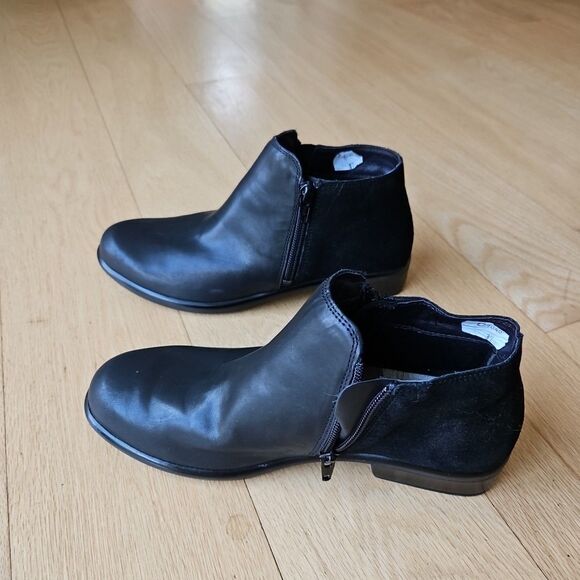 NAOT Helm Black Leather with Suede Ankle Boots Booties - Womens‎ Size EU 37 US 6 - Picture 3 of 12